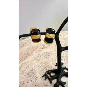 Vintage Gay Boyer Womens Gold Black Clip Earrings Fashion‎ Jewelry Collection